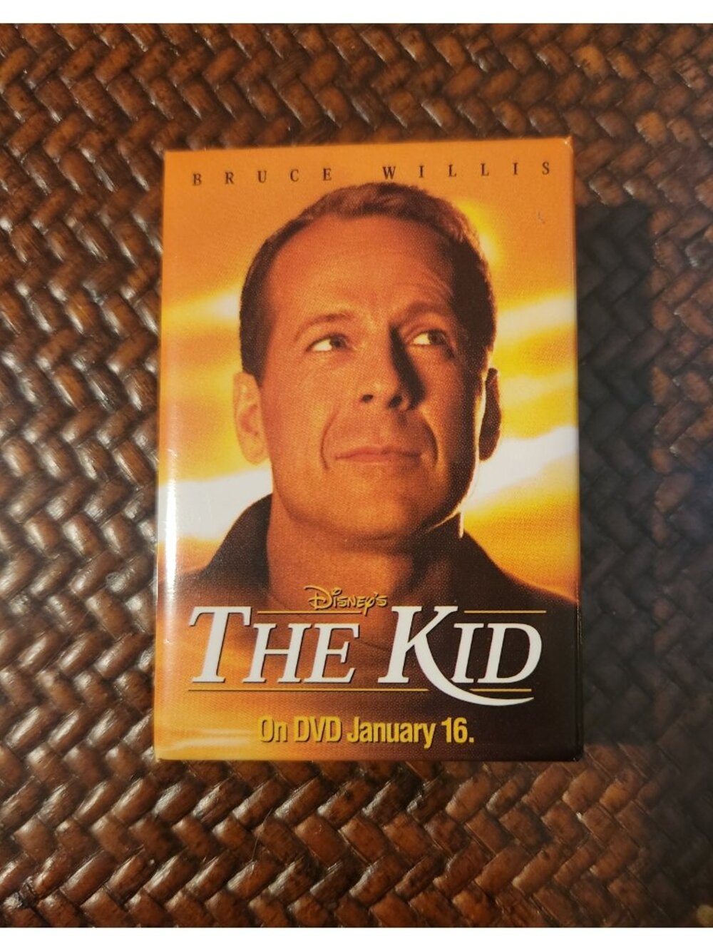 Walt Disney The Kid Bruce Willis Movie Promo Pin Pinback Button